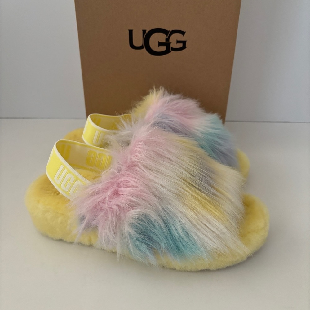 UGG Fluff Yeah Tie Dye Slipper Sandals 7